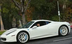 accidente-justin-bieber-y-su-ferrari-le-cuestan-la-vida-a-un-fotografo-201312628_1.webp