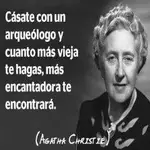 Agatha-Christie-humor-ingles-montblanc.webp
