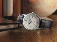 baume-mercier-classima-10085-19 ACOSTADO.webp
