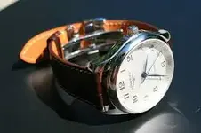 LONGINES L2.665.4.78.3 ACOSTADO.webp