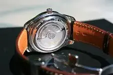 LONGINES L2.665.4.78.3 TRASERA.webp