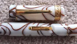 Delta_Peace_Limited_Edition_Fountain_Pen_in_Halves.webp