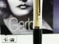 Montblanc-Greta-Garbo-2005-LE-Fountain-Pen-36119-1.webp