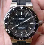 -ORIS-TT1-DIVER-300m-STAINLESS-CASE-w-RUBBER-STRAP.webp