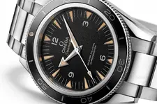 OMEGA+Seamaster+300+MASTER+Co-Axial+02.webp
