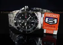 SeikoSNZF29J1foto4.webp