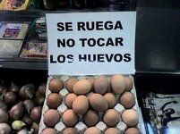 no_tocar_los_huevos.jpg