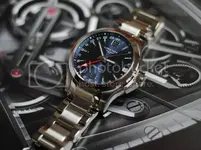 L36874996LonginesConquestautomaticGMTbluedial04.webp
