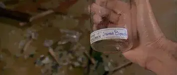 bondactionscenes_12.webp
