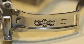 Rolex-Submariner-Watch-Steel-37[1].webp