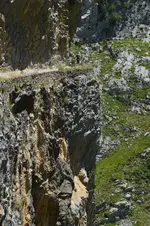 14444517094_32c69fbe54_h.webp