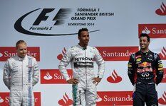 auto-prix-f1-eng-silverstone-podium-1.jpg