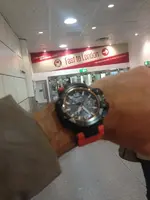 sortint aeroport.webp