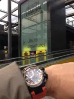 gatwik departure.webp