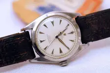 Sir-Edmund-Hillary-Rolex-Everest-Climber.webp